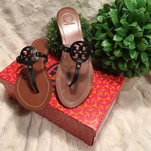 TORY BURCH. Black Vegan leather sandals. Size 9